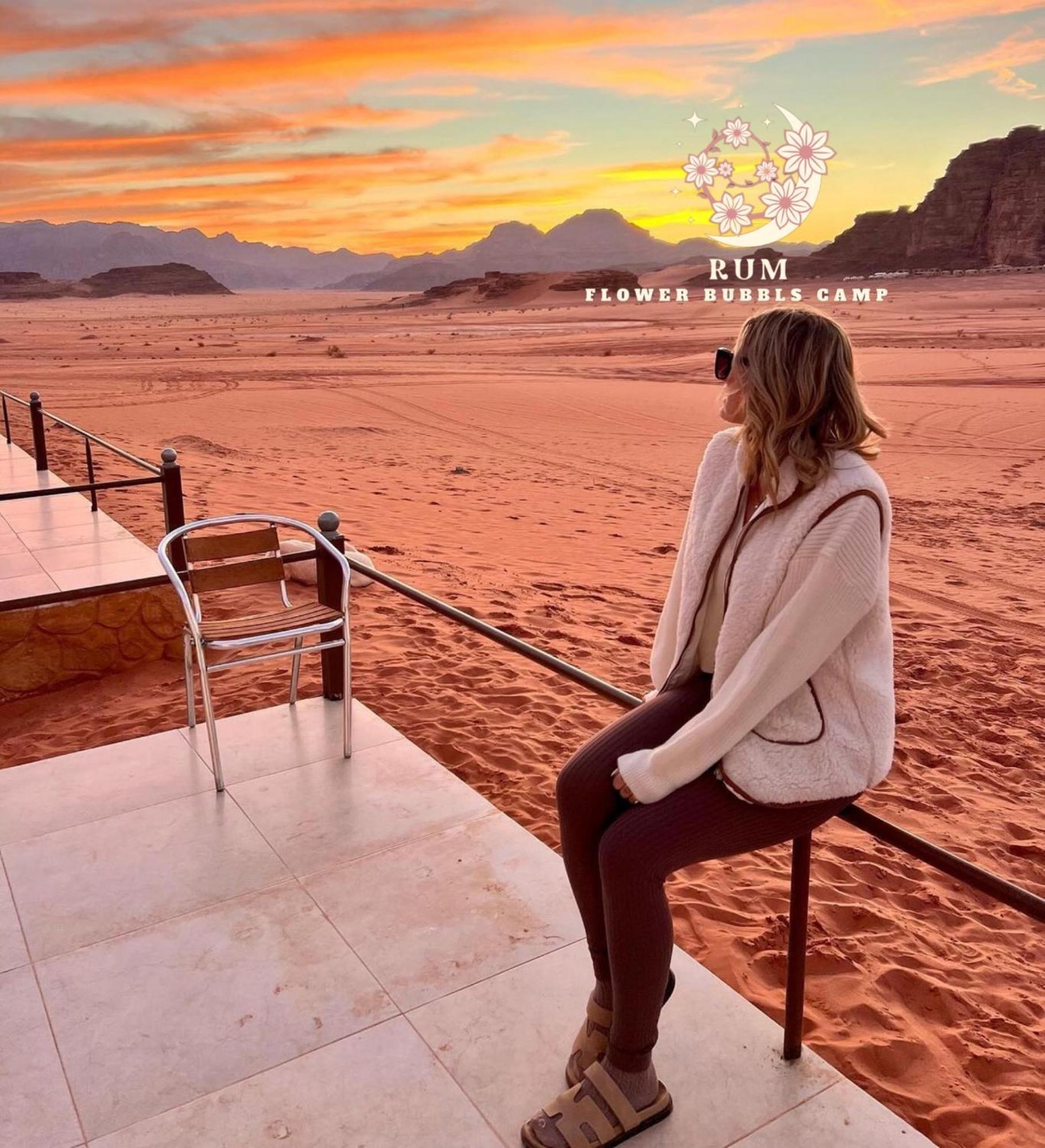 Rum Flower Bubbles Luxury Camp Wadi Rum Exteriér fotografie